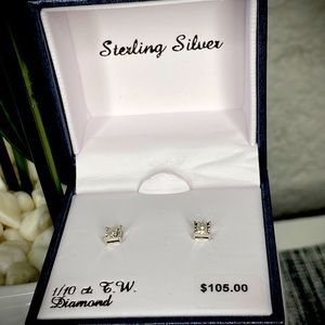 Sterling silver 1/10 Diamond earring